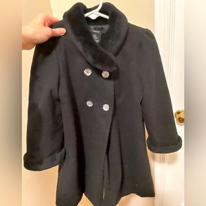 Girls 4t Black Tahari Coat. Perfect condition!